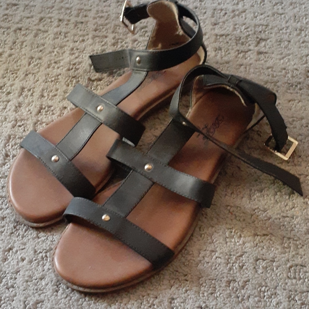 Black Gladiator Sandles